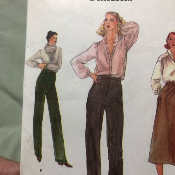 Vogue 7160 pattern- very easy misses skirt and pants size 30 - Picture 3 of 7